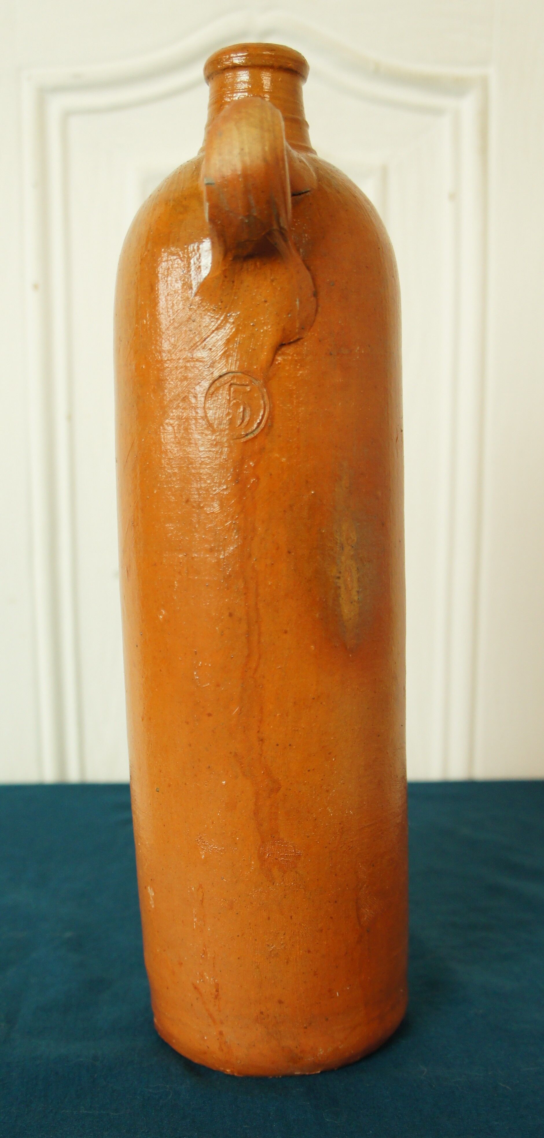 Set of 2 bottles - 1 old terracotta hot water bottle