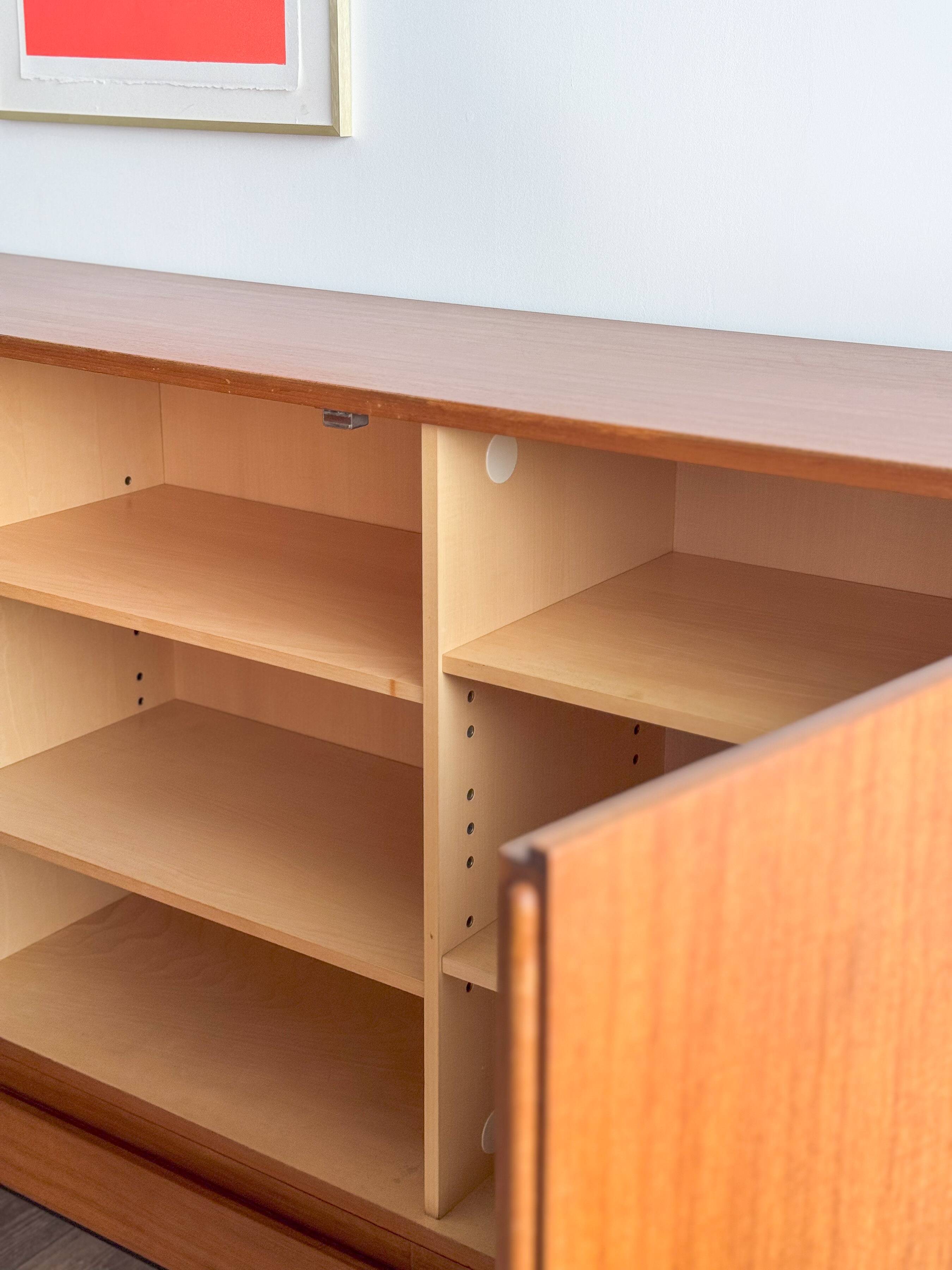 Buffet Mid-Century, modèle B60 en teck par Dieter Waeckerlin, Behr, 1950s