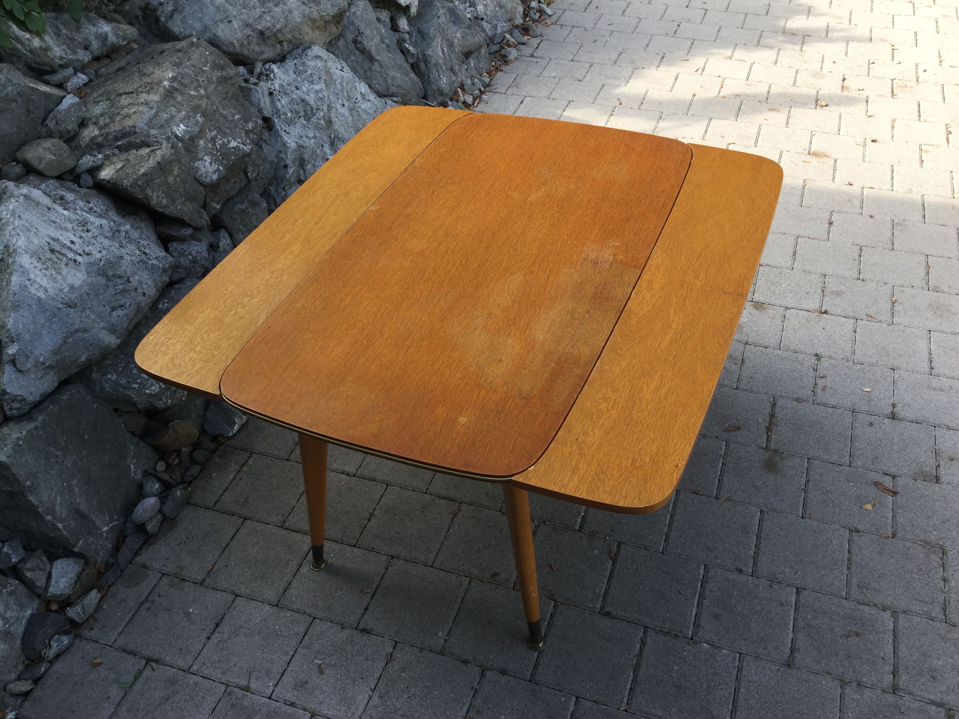 Table system "up and down"