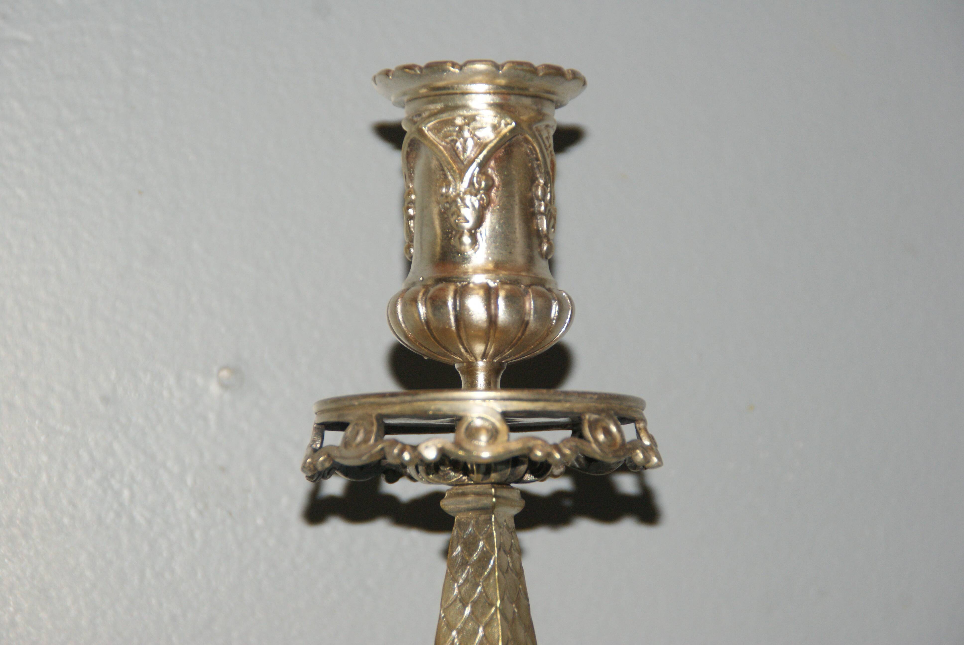 Rare paire de chandeliers en bronze XIX siècle