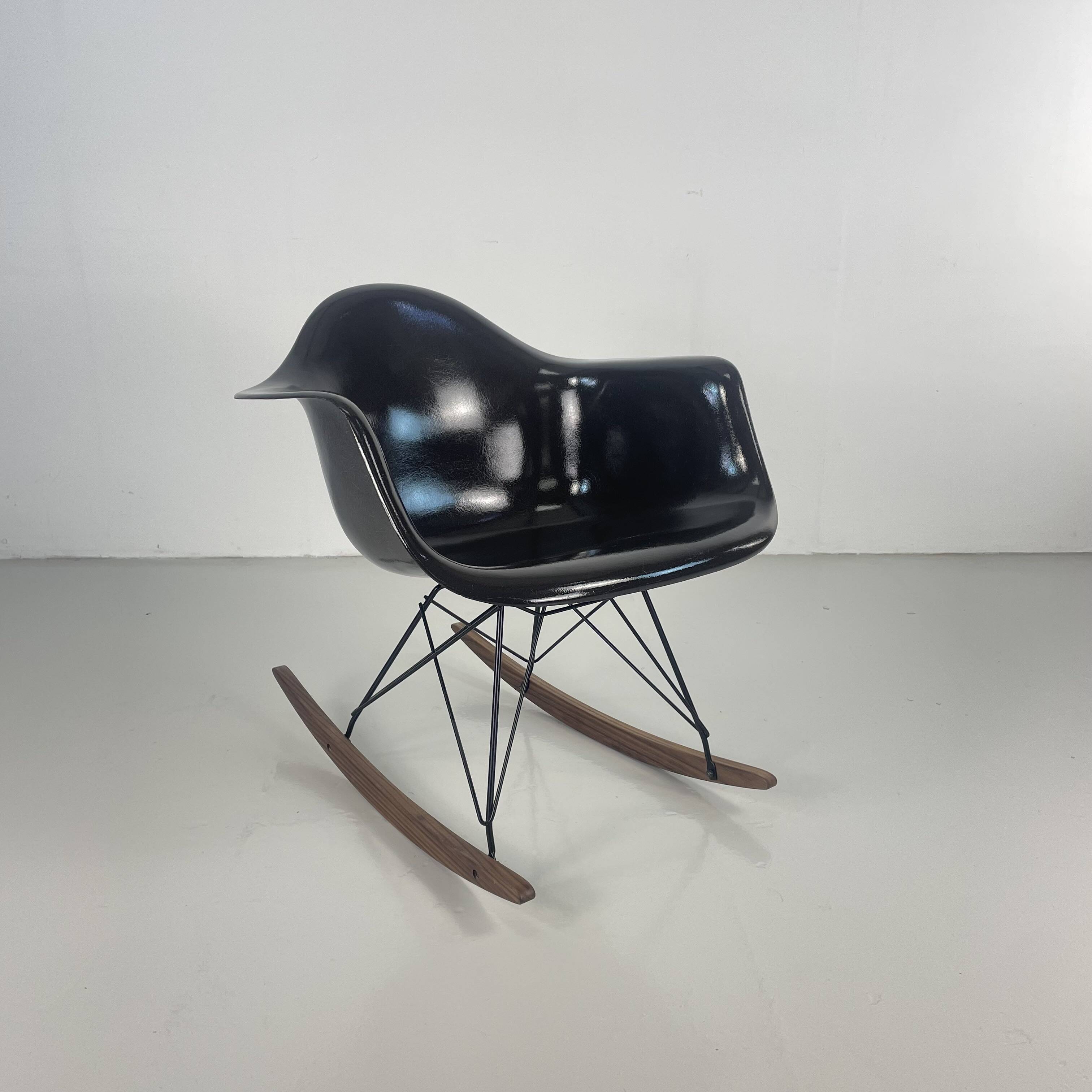 Eames Herman Miller 1950s RAR rocking chair in brown