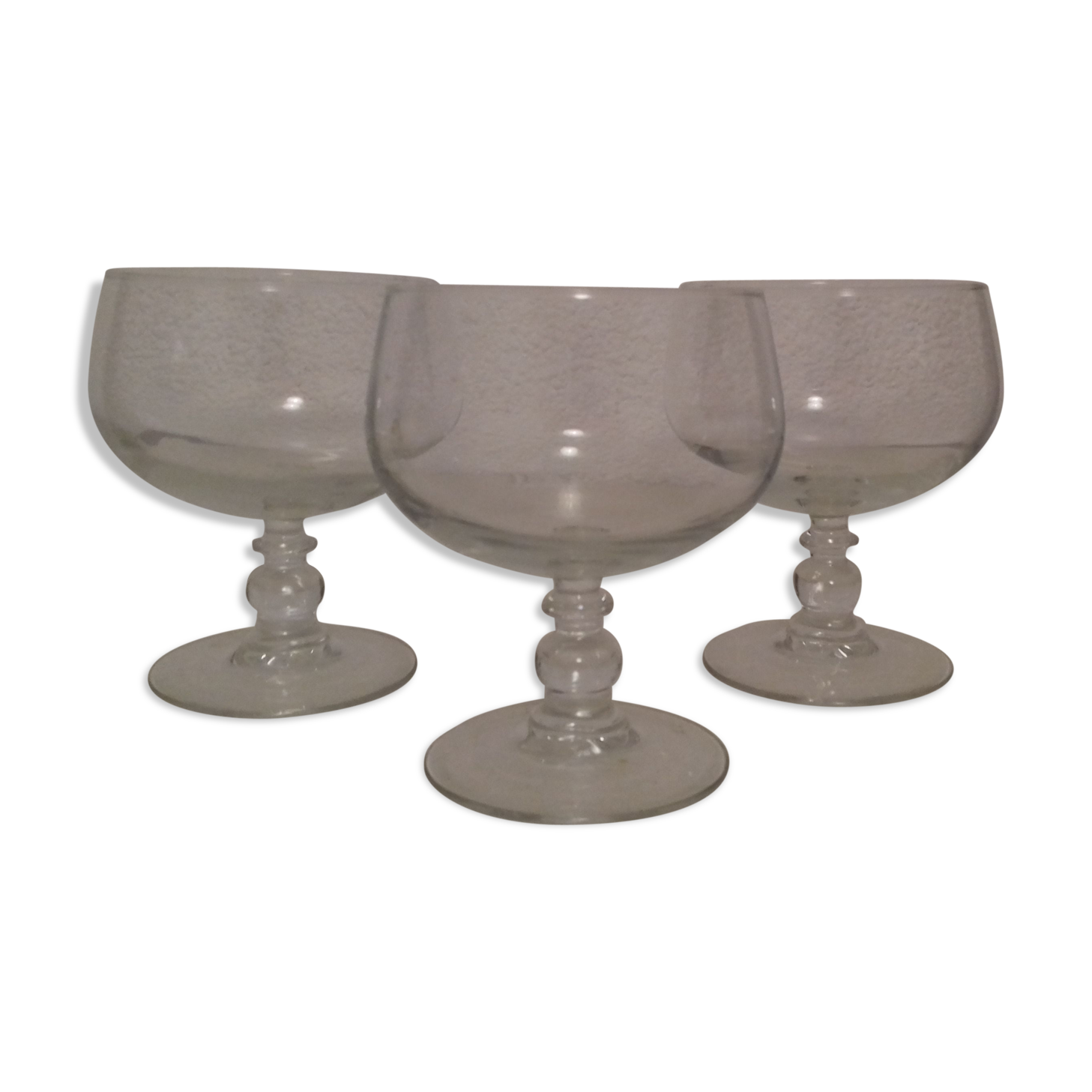 Lot 3 glasses cups