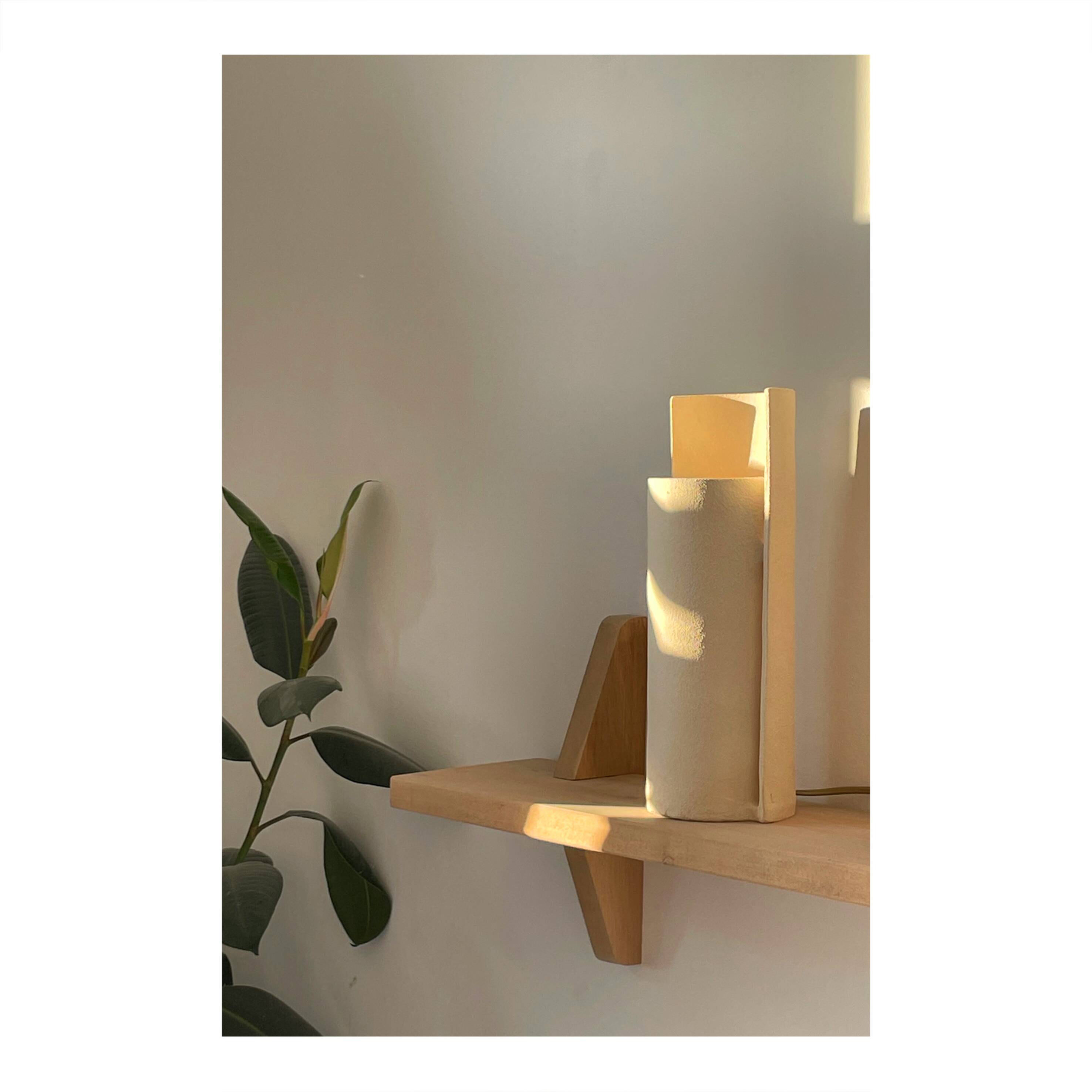 White sandstone tile lamp