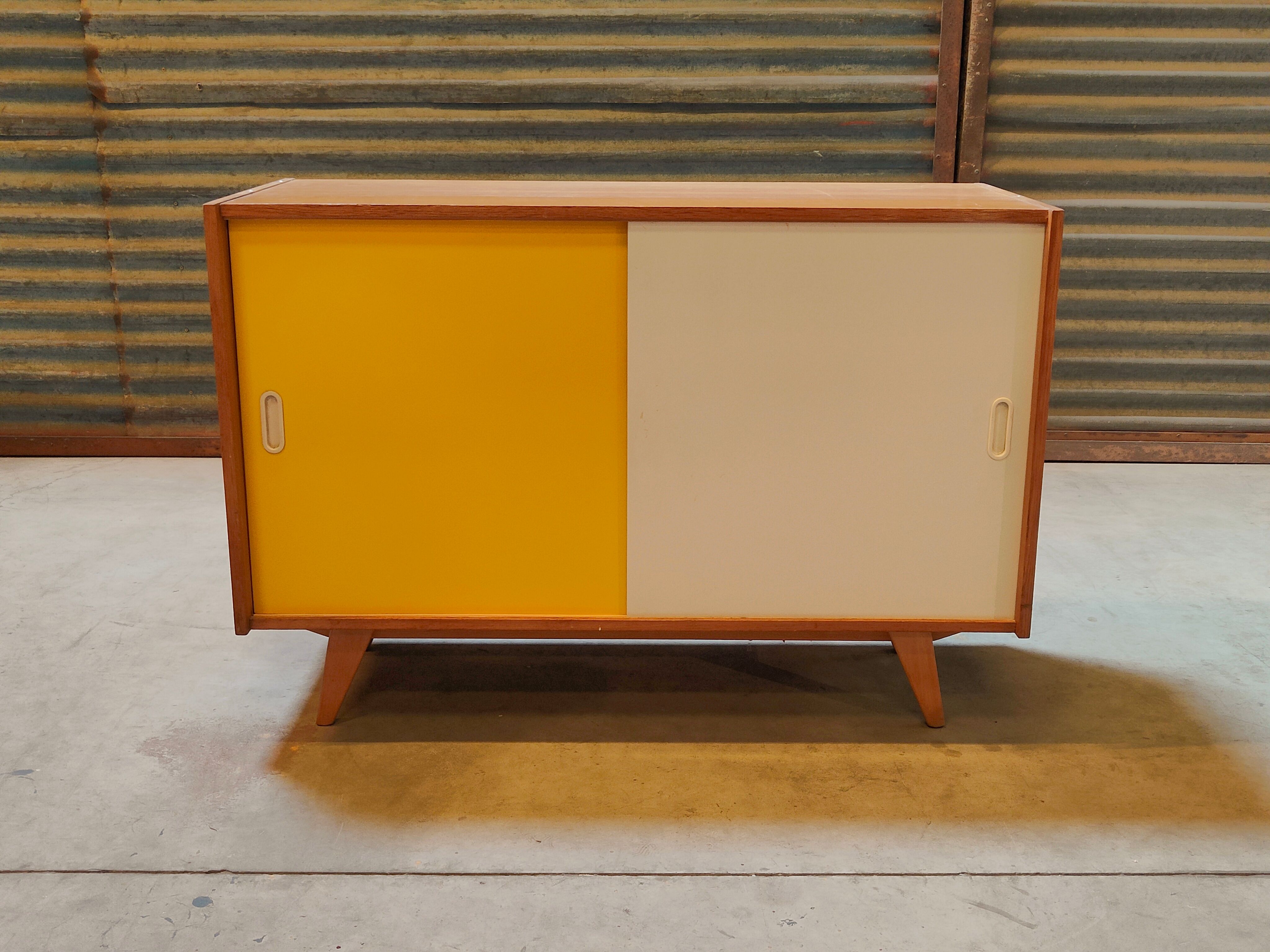 Buffet U 452 Yellow by Jiri Jiroutek for Interier Praha 1960