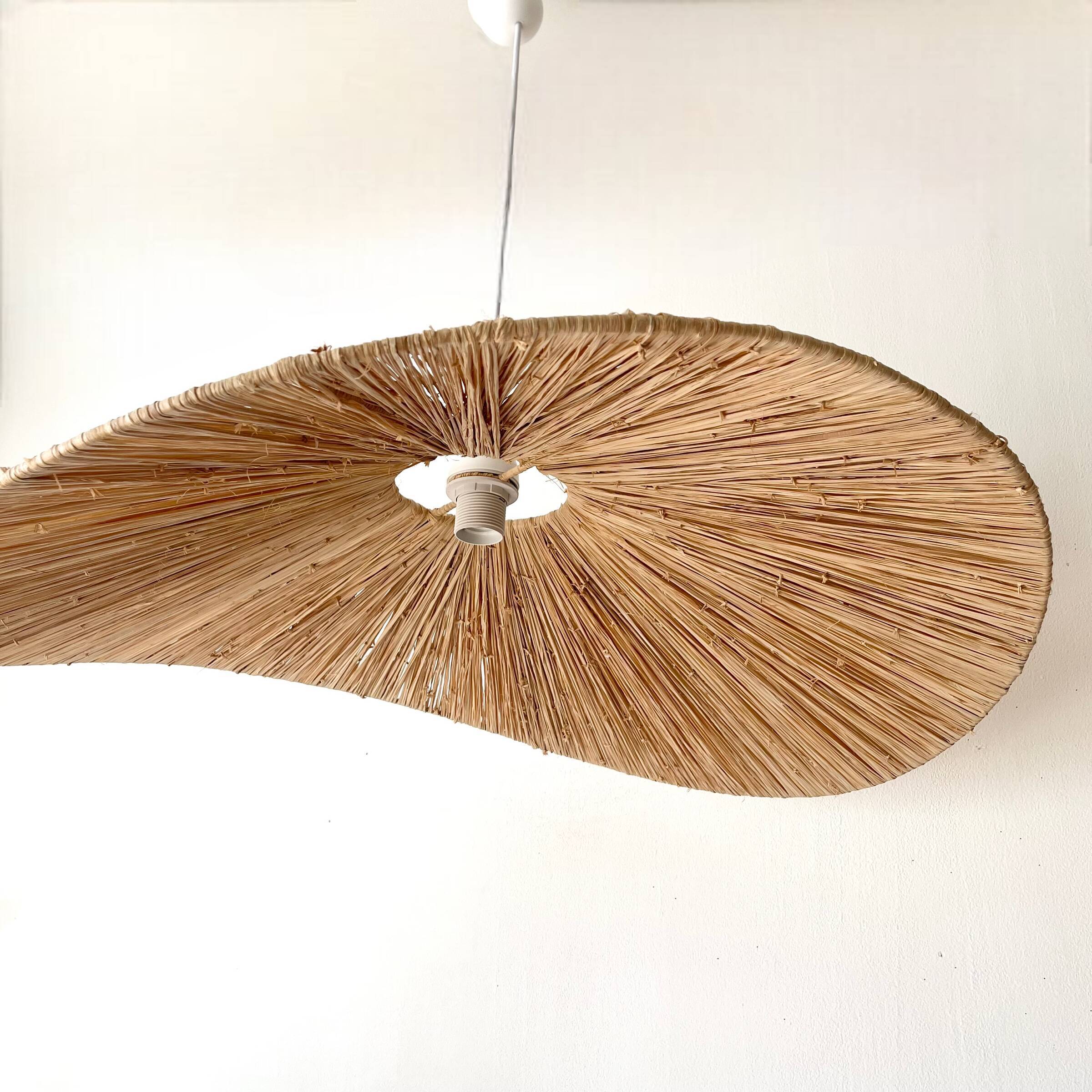 Raffia suspension
