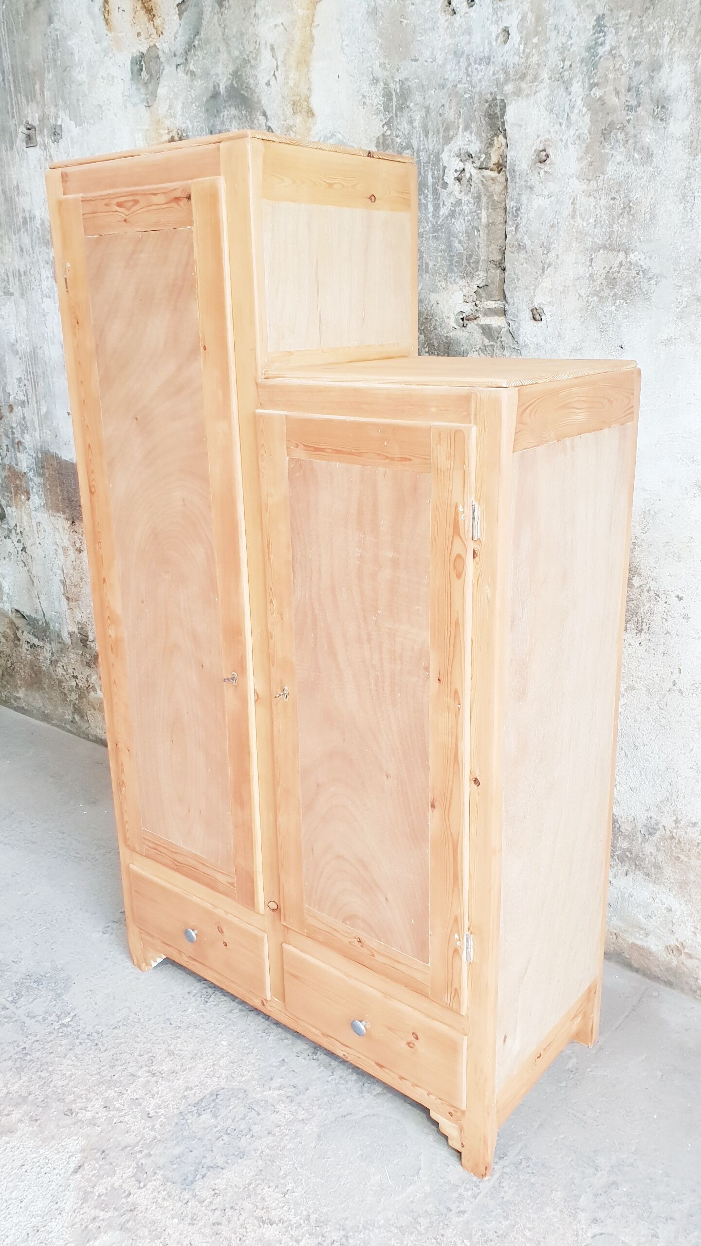 Vintage asymmetrical cabinet