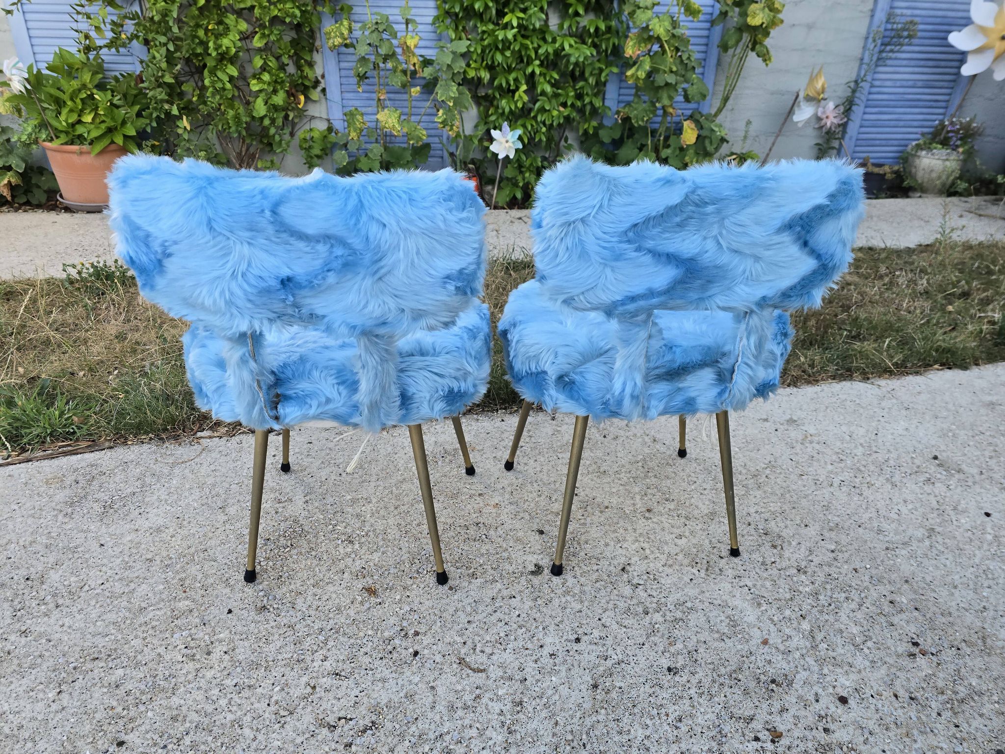 pair of Pelfran chairs blue faux fur - vintage