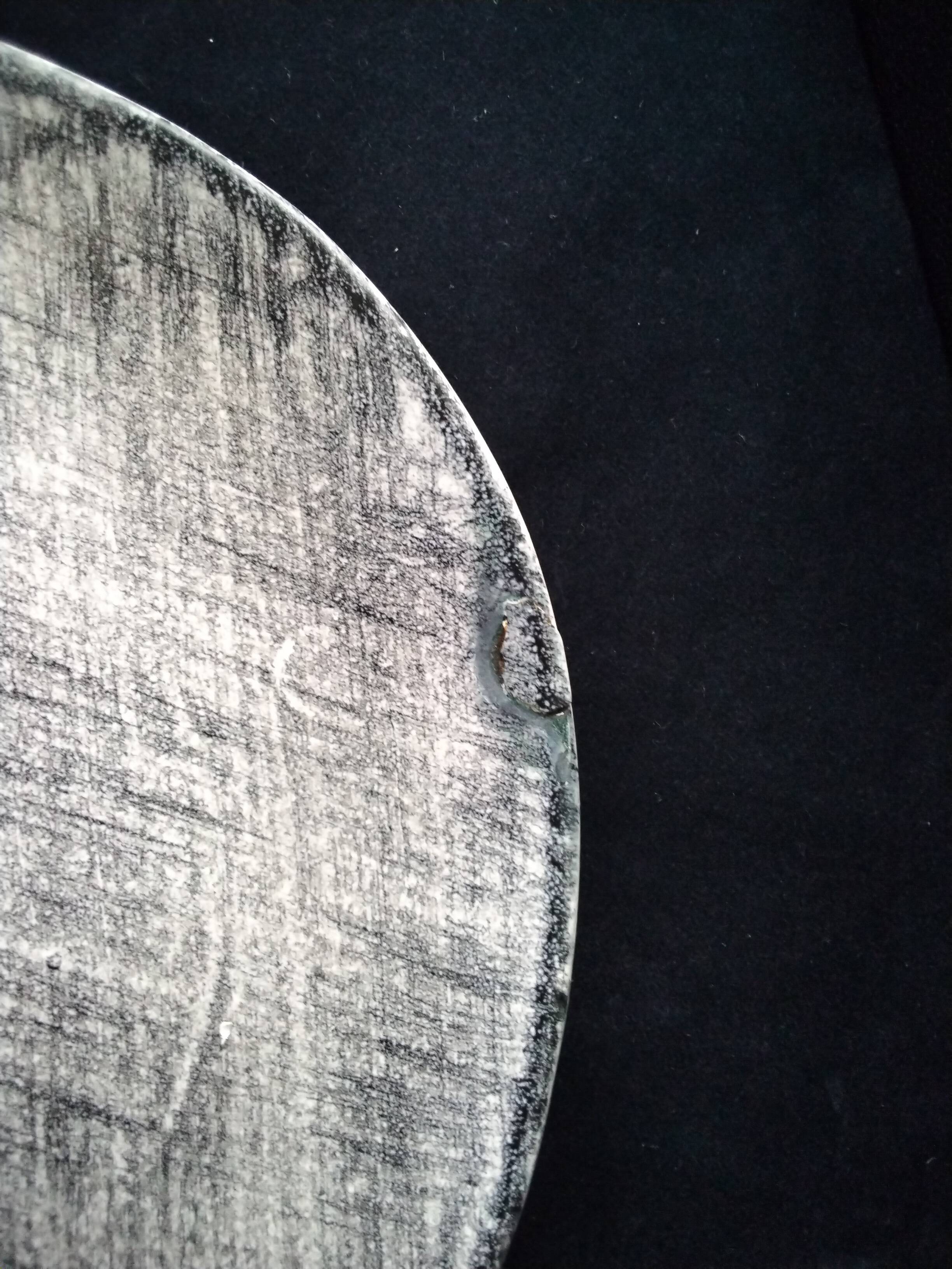 6 Flat plates in gray stoneware Crépuscule model