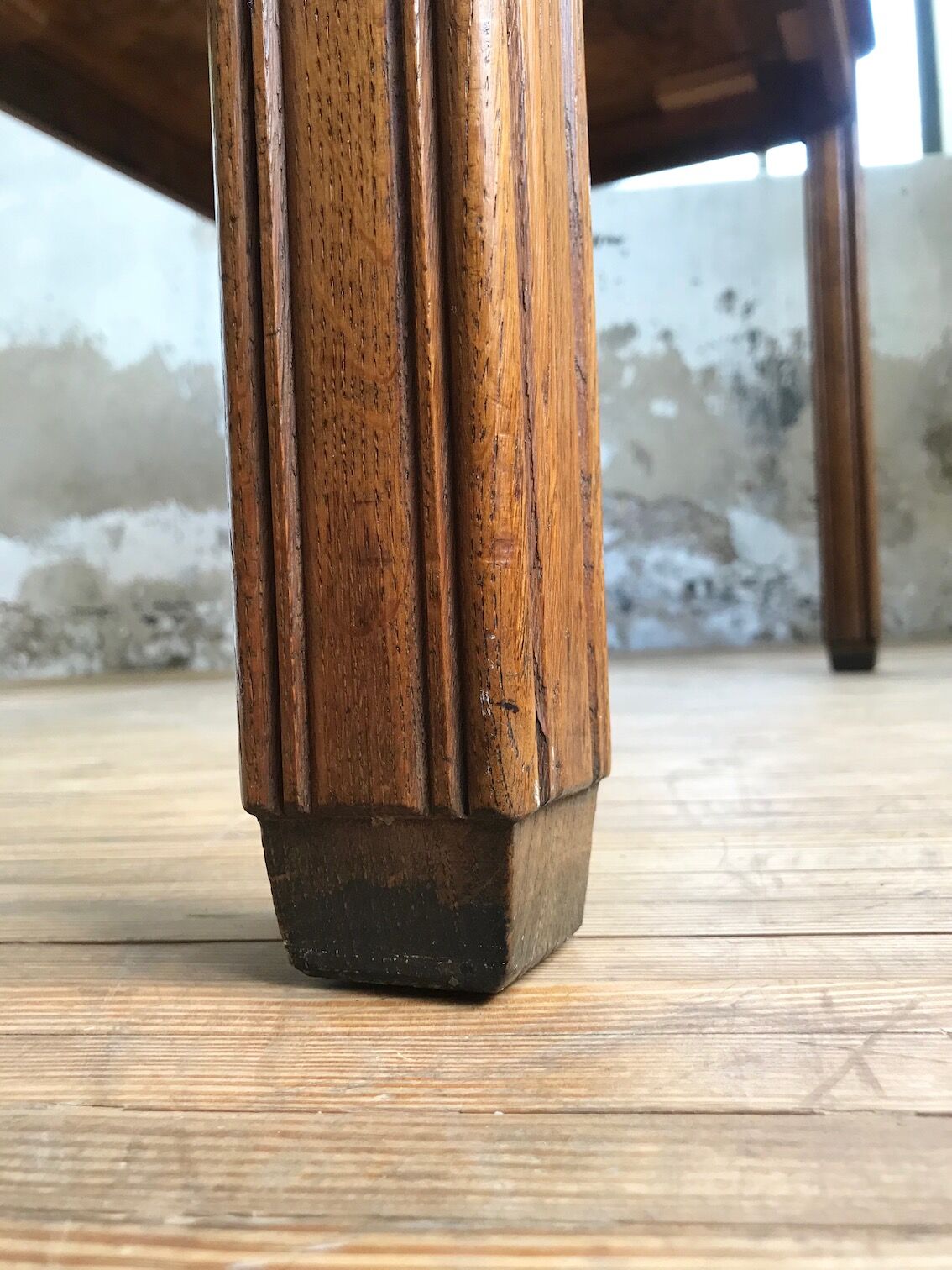 Bistro table in solid oak