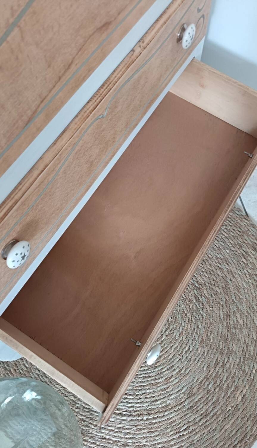 3-drawer chest of drawers