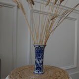 Blue vase Delft