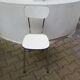 Chaise en formica