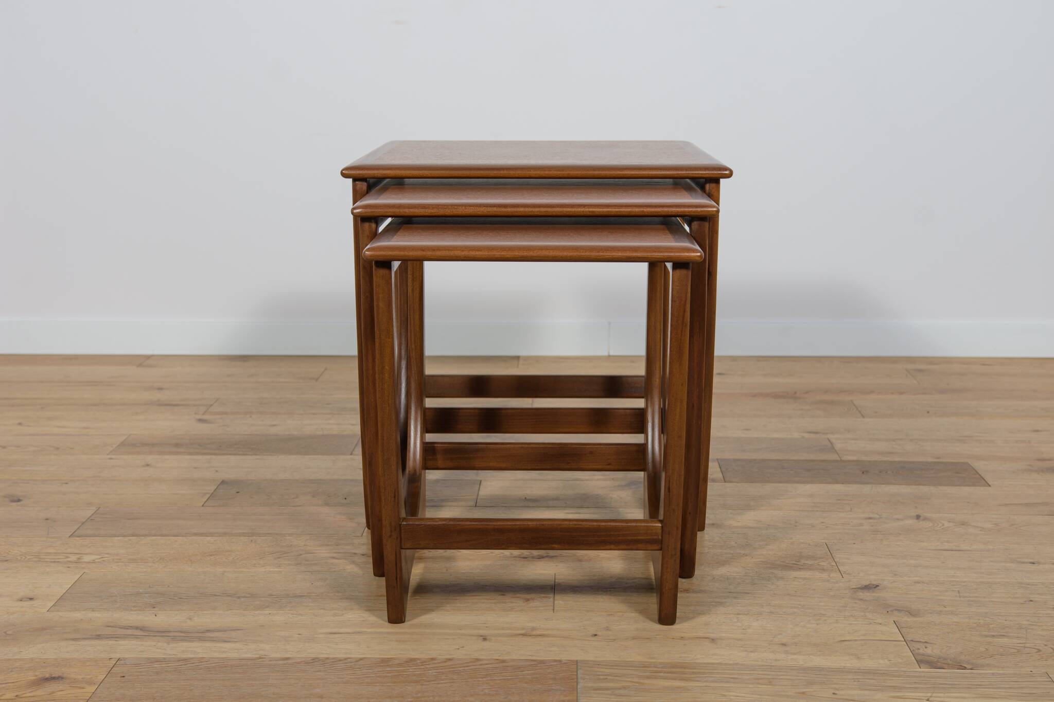 Mid-Century Teak Nesting Tables by V. Wilkins for G-Plan, United Knigdom, 1970s, Set of 3