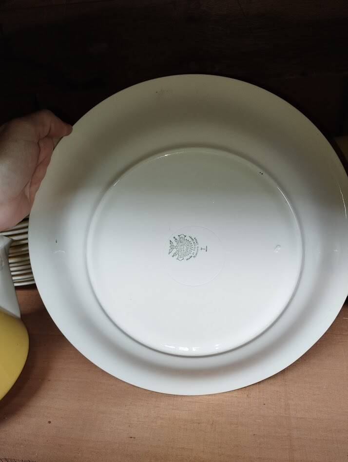 Villeroy & Boch dinnerware set