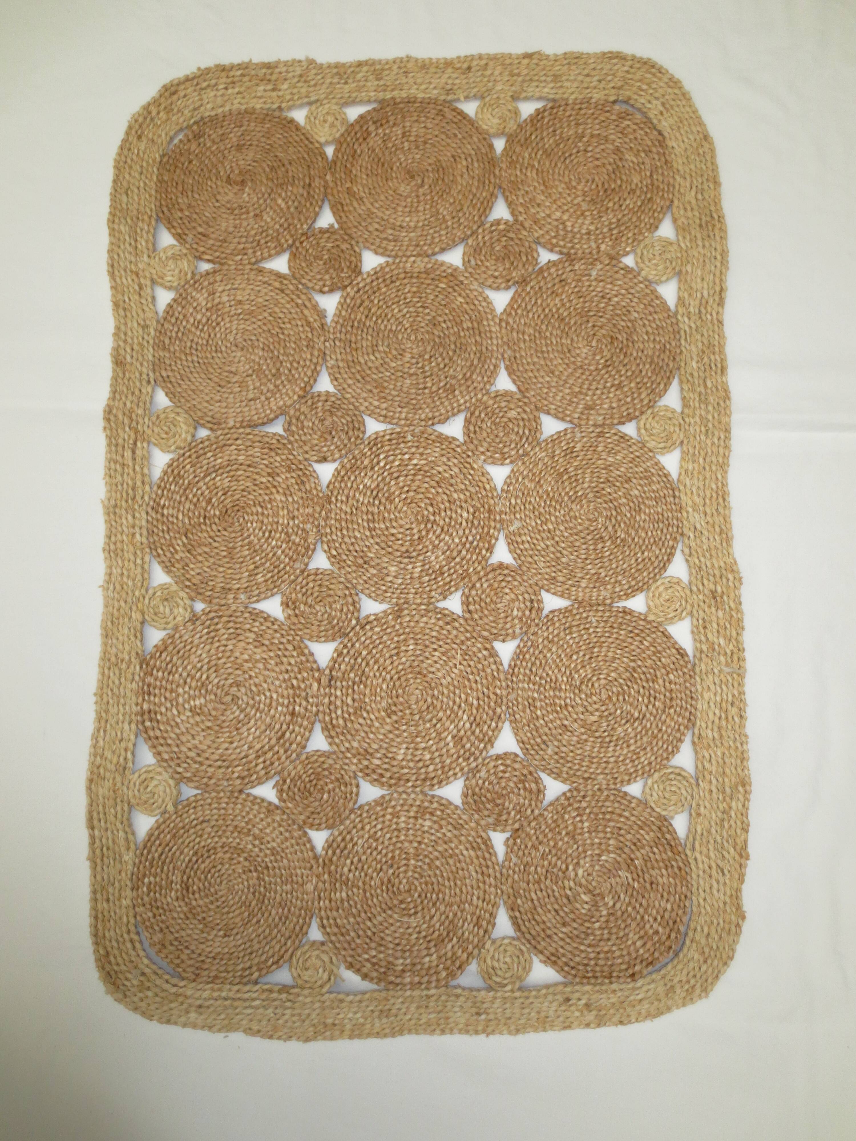 Vintage threshold carpet in straw but