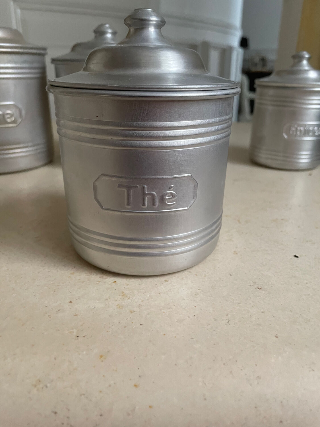Kitchen pots