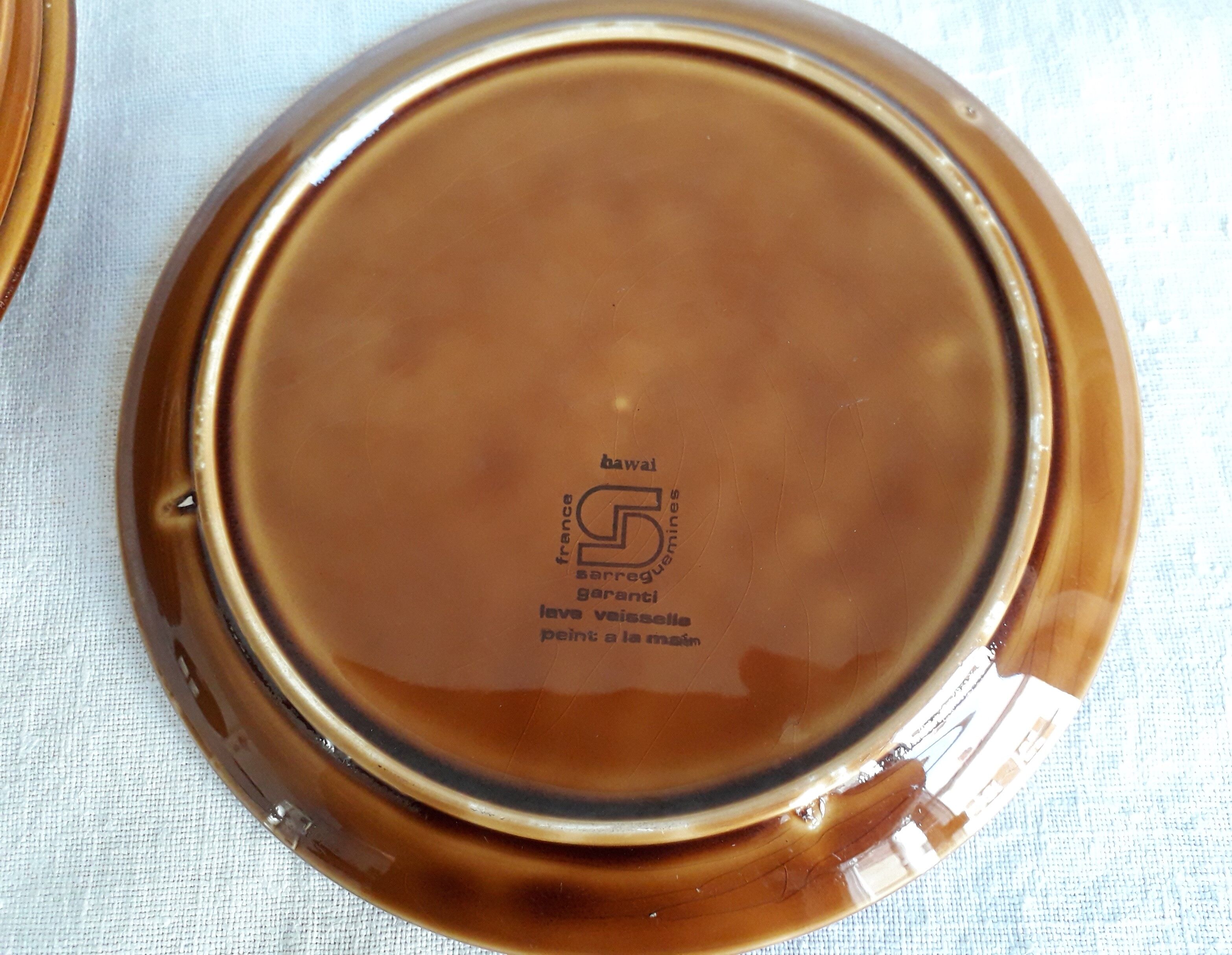 Plates Sarreguemines model "hawaii"