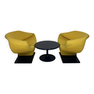 Fauteuils et table basse Ribbo de Pierre Paulin pour Artifort, années 60,