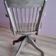 Fauteuil de bureau pivotant en bois laqué gris