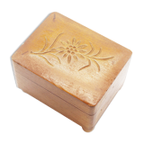 Former small wood with wooden music