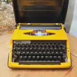 Brother De Luxe Typewriter 800