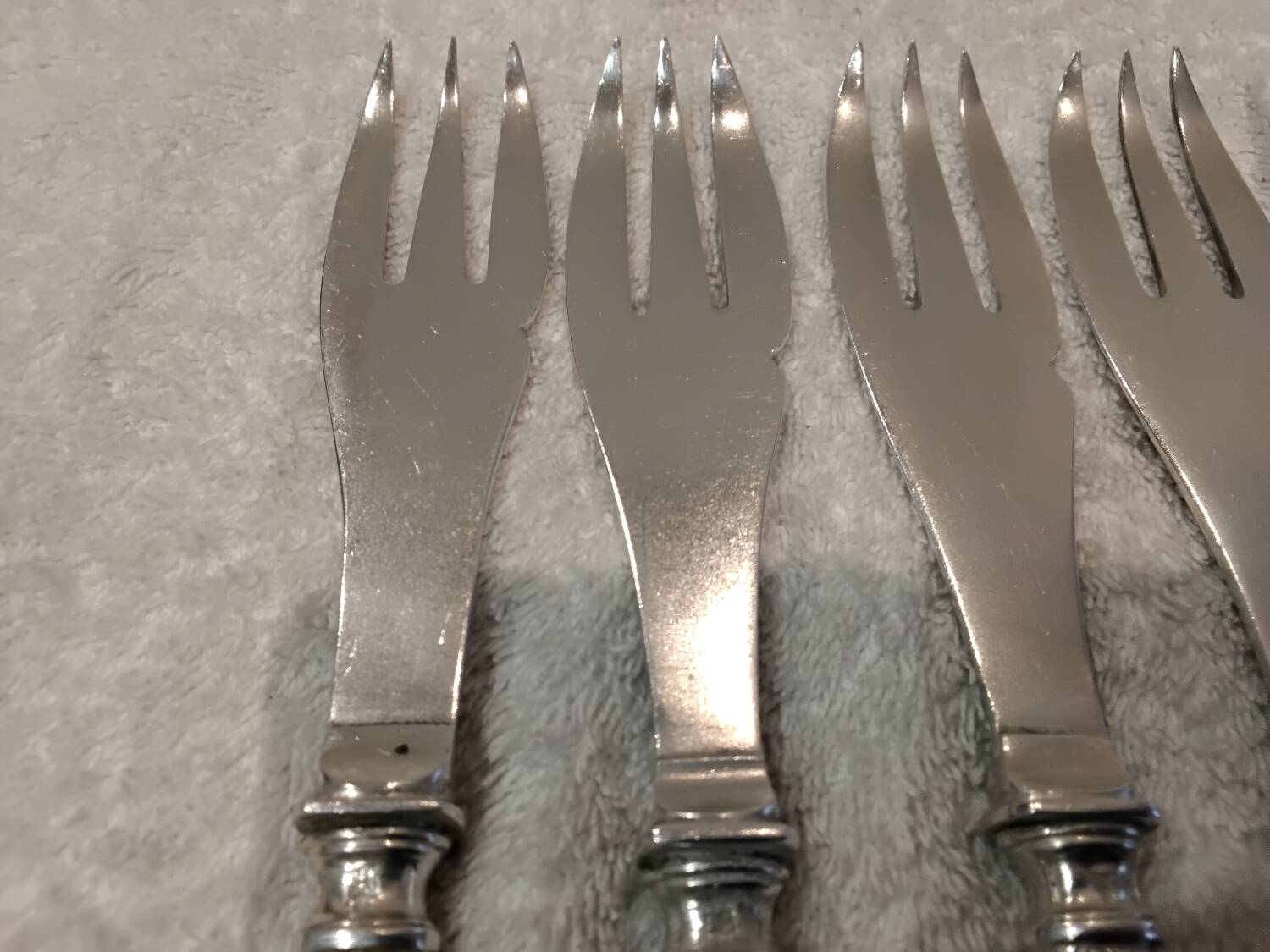 Rare set of 6 silver-plated metal forks, silversmith SFAM, musical attributes LXVI