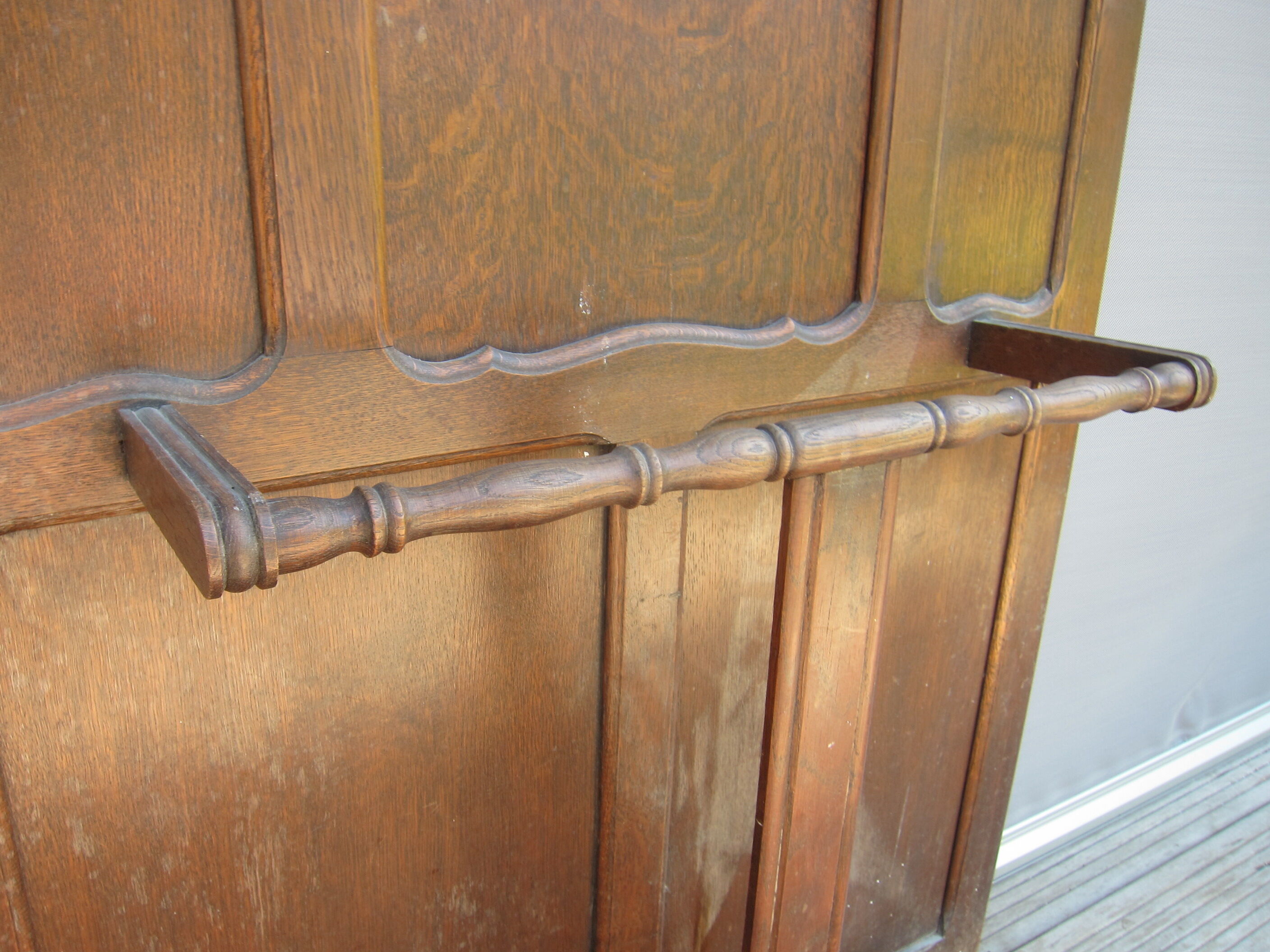 Locker room wall Tavern