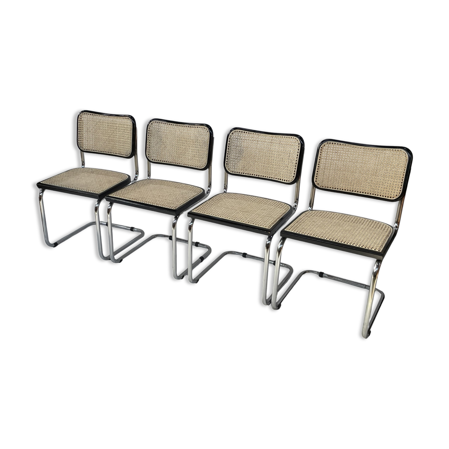 Ensemble de 4 chaises vintage modèle Cesca B32 en noir et chrome
