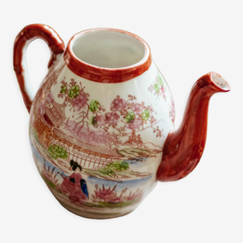 Teapot / coffee maker / asian pitcher