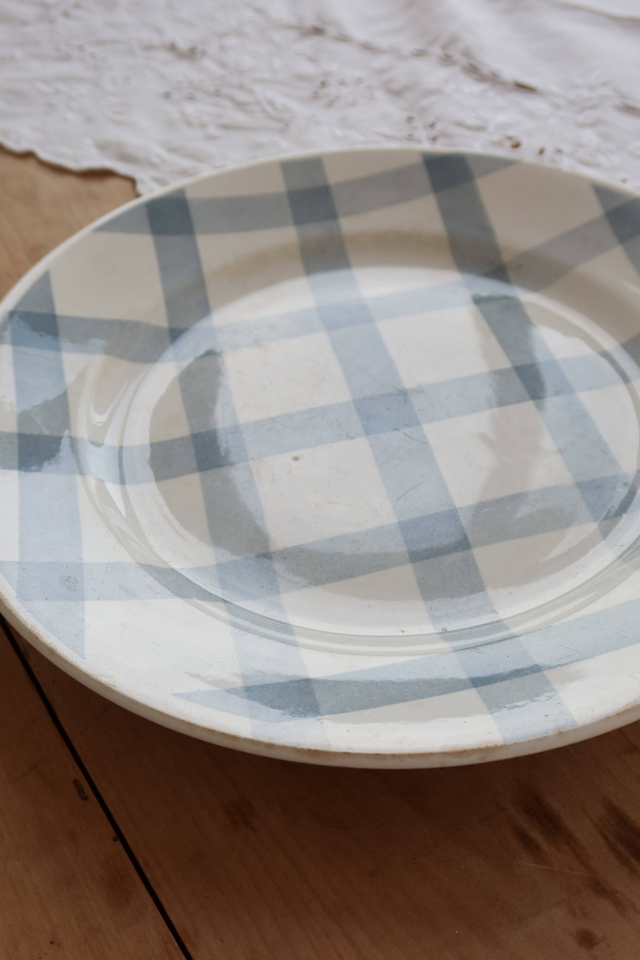 Vintage serving dish Moulin des Loups model Blue Grey Tablecloth