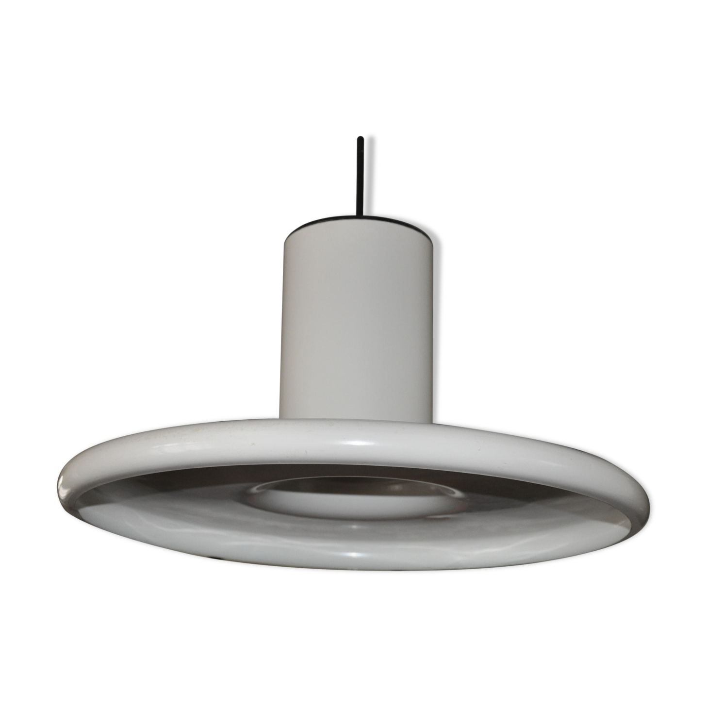 White Lita suspension