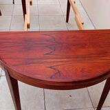 Round table in vintage Rio rosewood