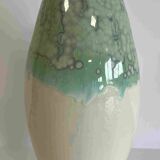 Superb "shell" shaped ceramic vase with crystallization signed