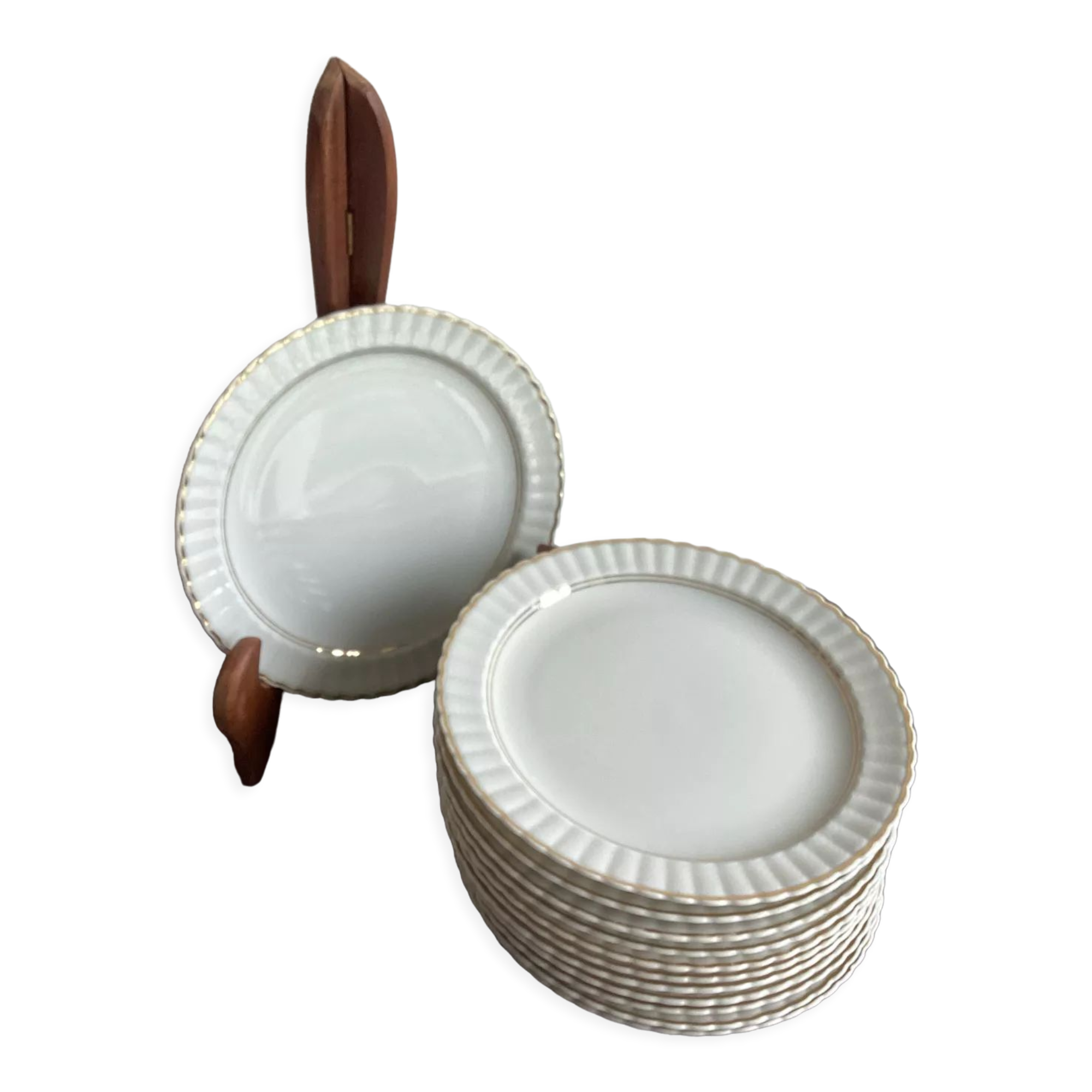 Lot de 12 anciennes assiettes à dessert porcelaine B &Cie