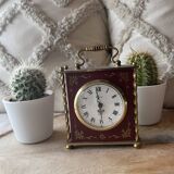 Old alarm clock to go back year 60 blessing west Germany in wood and metal