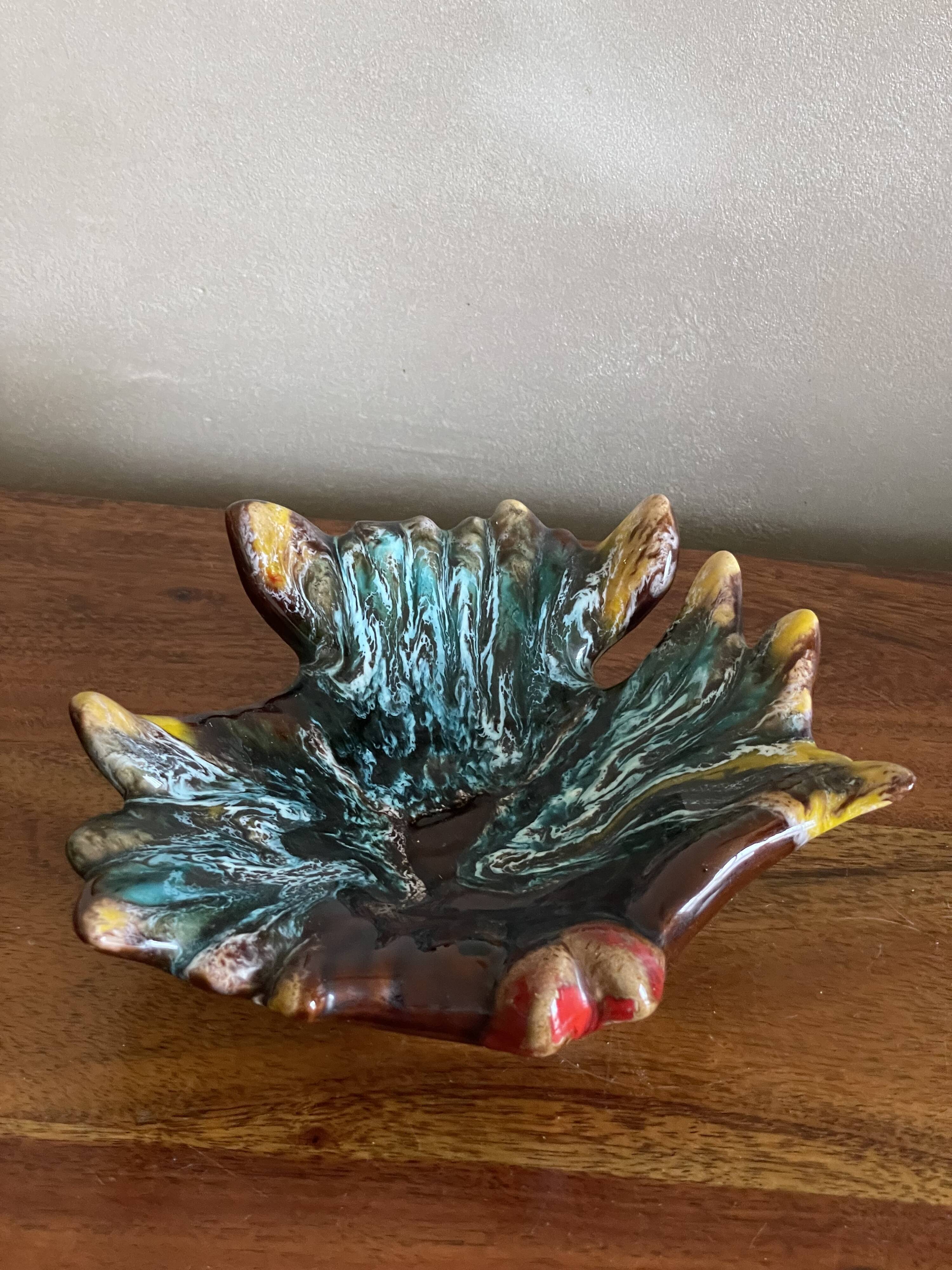 Vallauris leaf pocket