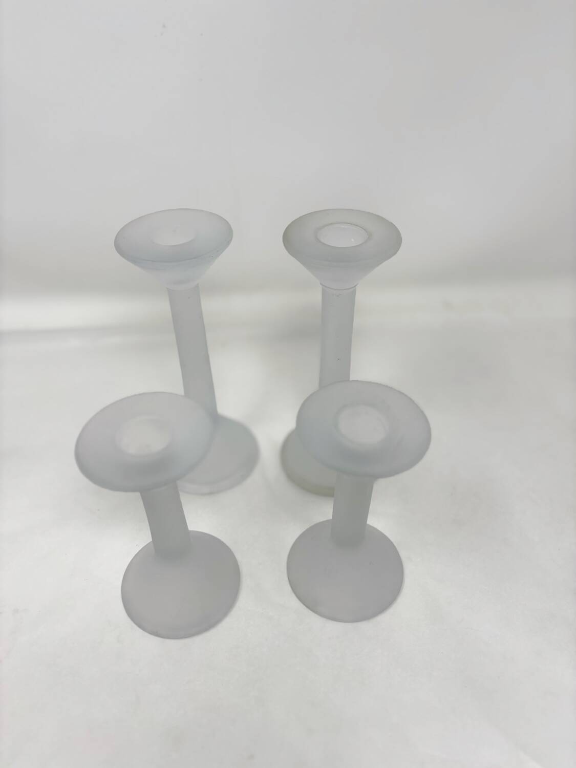 Set of 4 sand glass candle holders