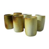 Six verres en grès