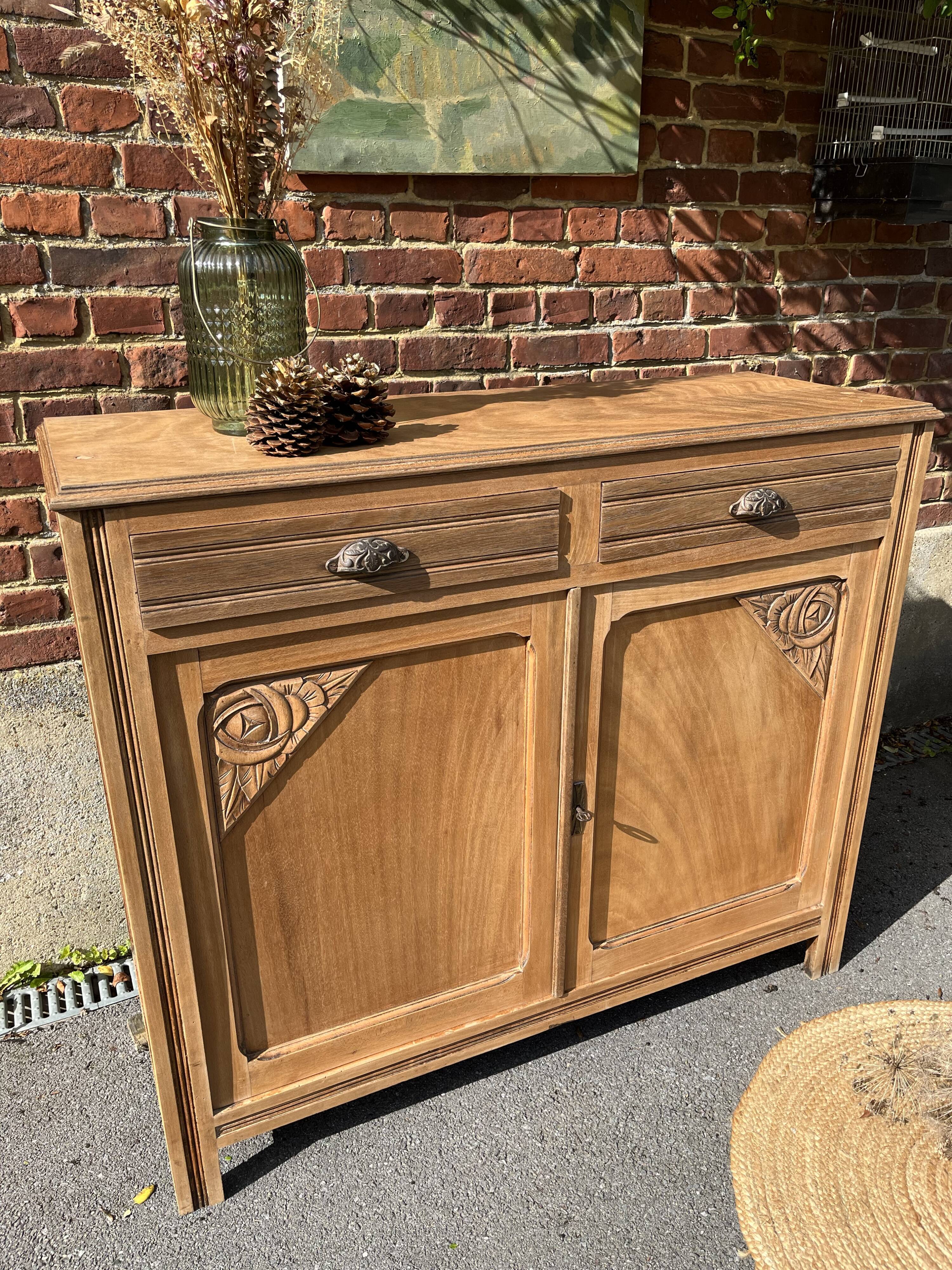 Art deco sideboard shell handles