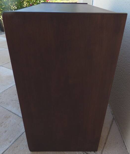 Antique chest of drawers from the 50s with 5 curved drawers, vintage old-style assembly and brass knobs