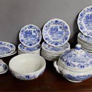 Service de table 52 pièces Derby Sarregemines Bleu profond