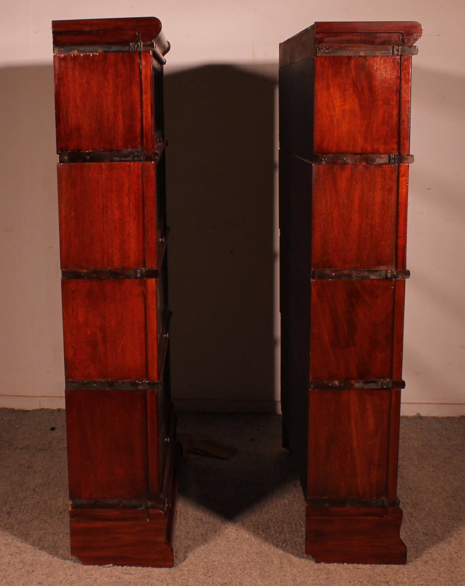 Pair of Globe Wernicke mahogany bookcases circa 1900