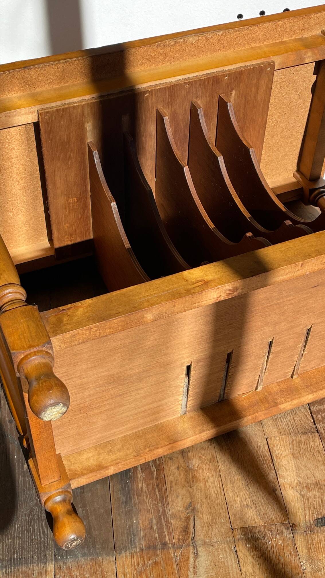 Geometric vintage record player furniture