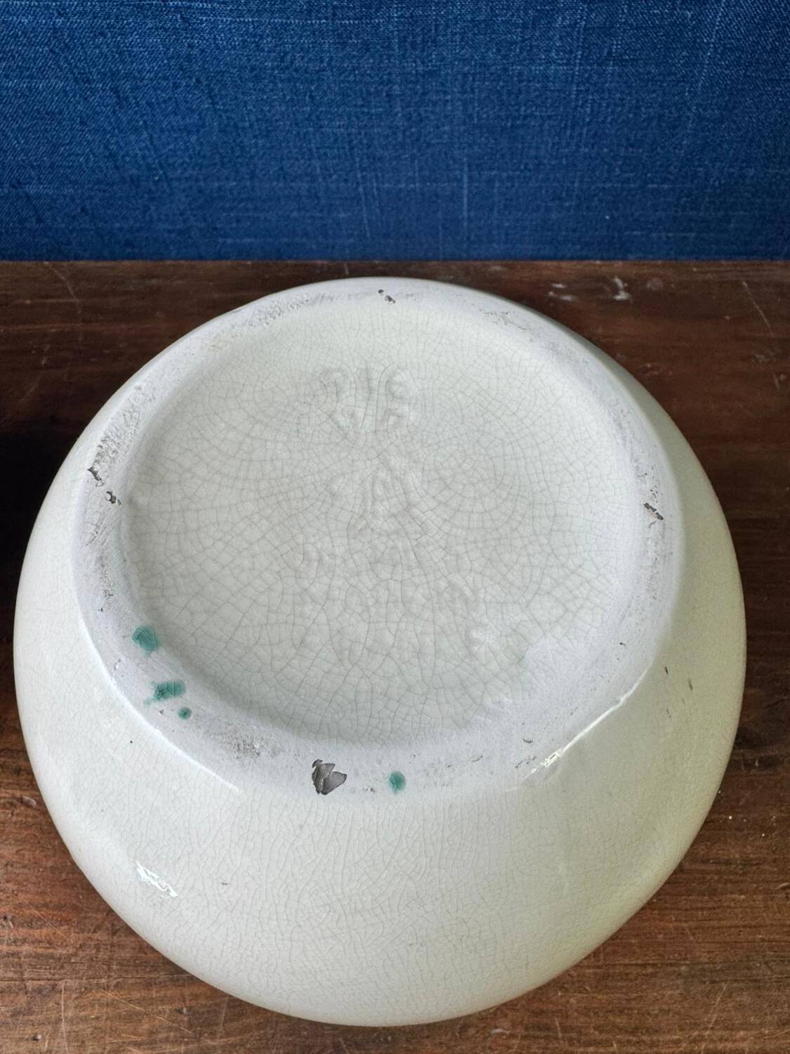 Vase œuf Art déco en céramique craquelée Orchies, 1930