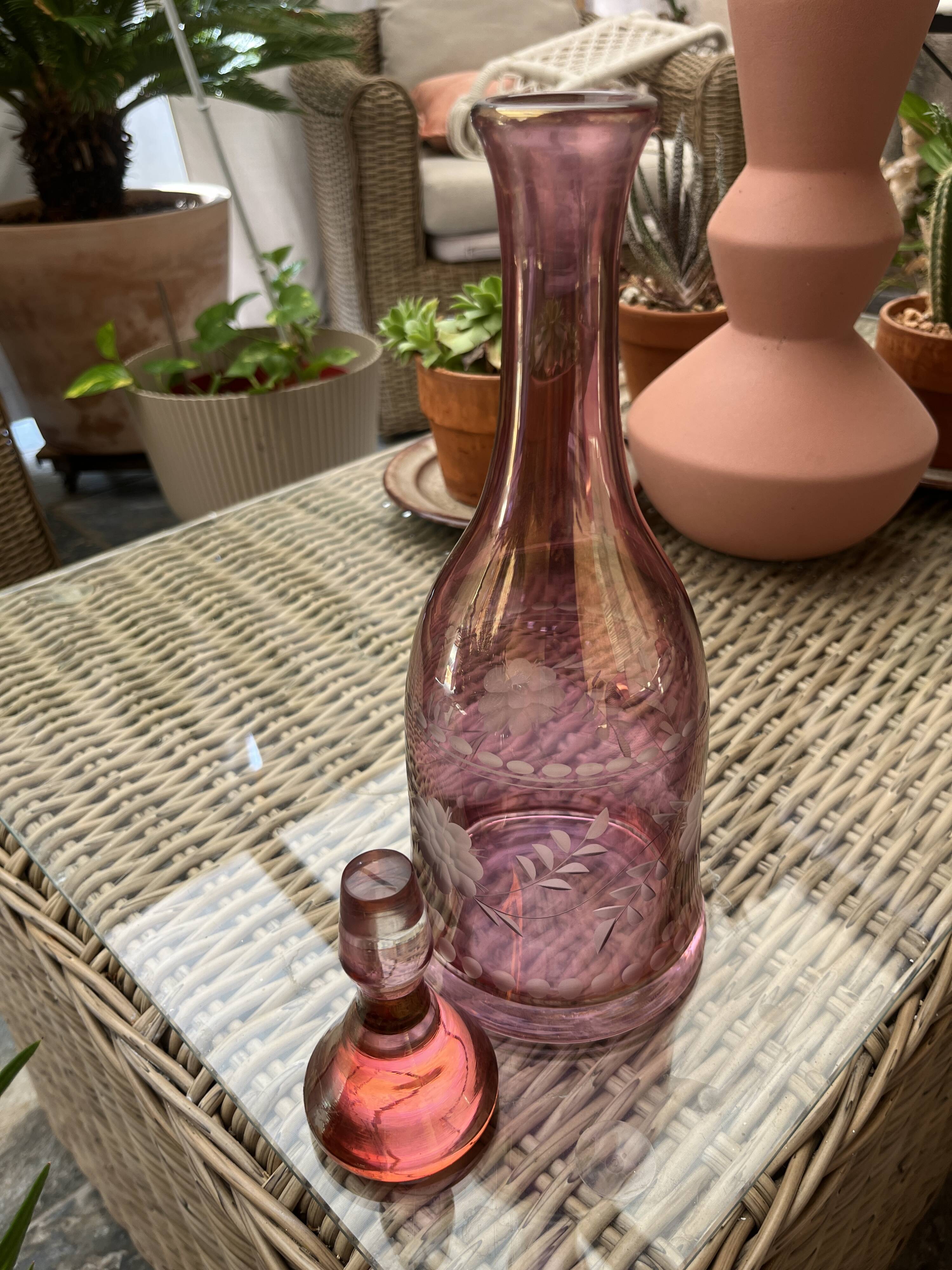 Carafe vintage fleurie