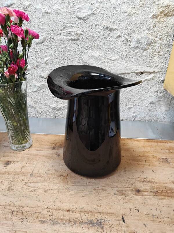Vintage 70s bowler hat vase pot
