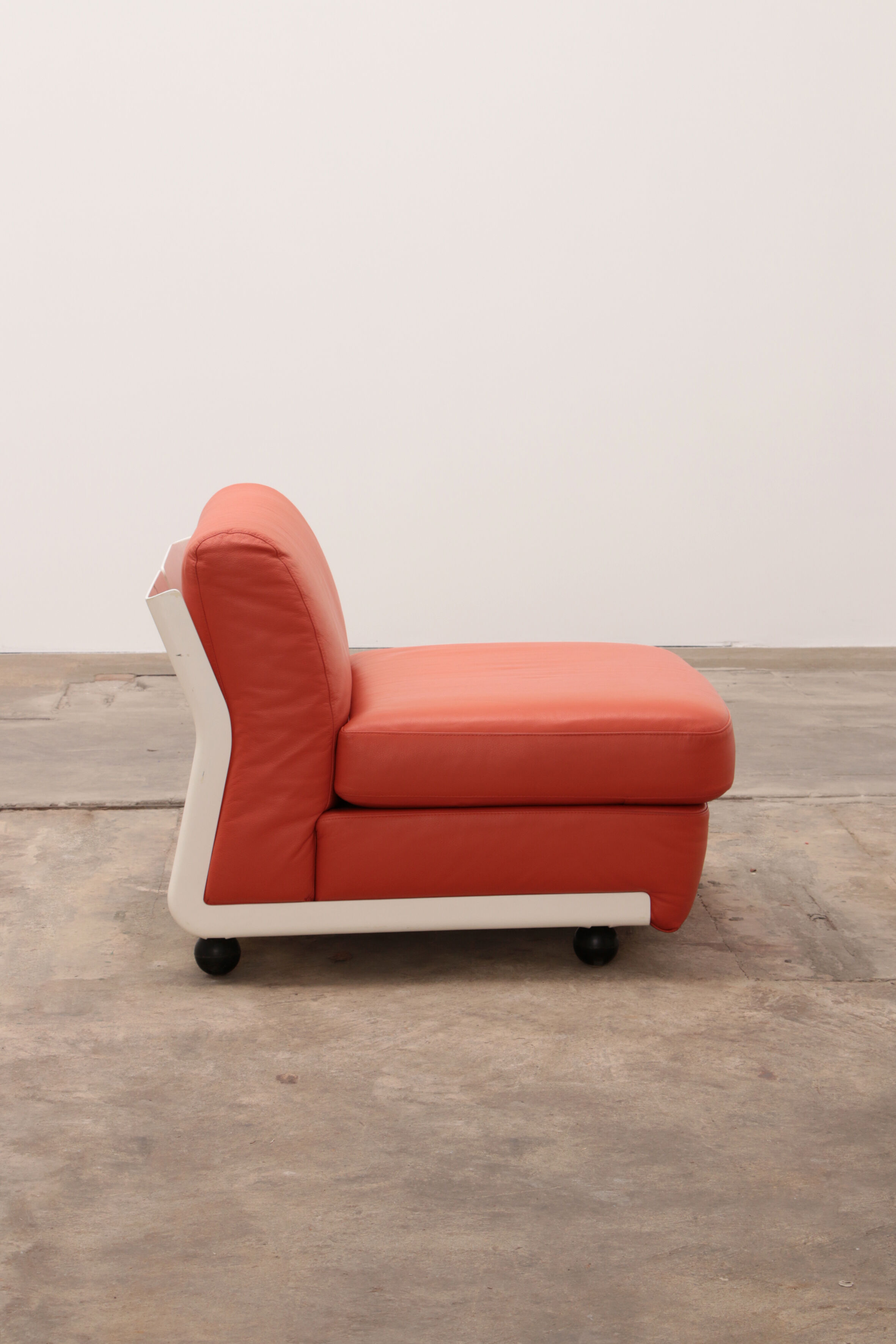 Mario Bellini Amanta modular sofa in orange leather for C&B Italy, 1960s