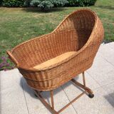 Rattan cradle