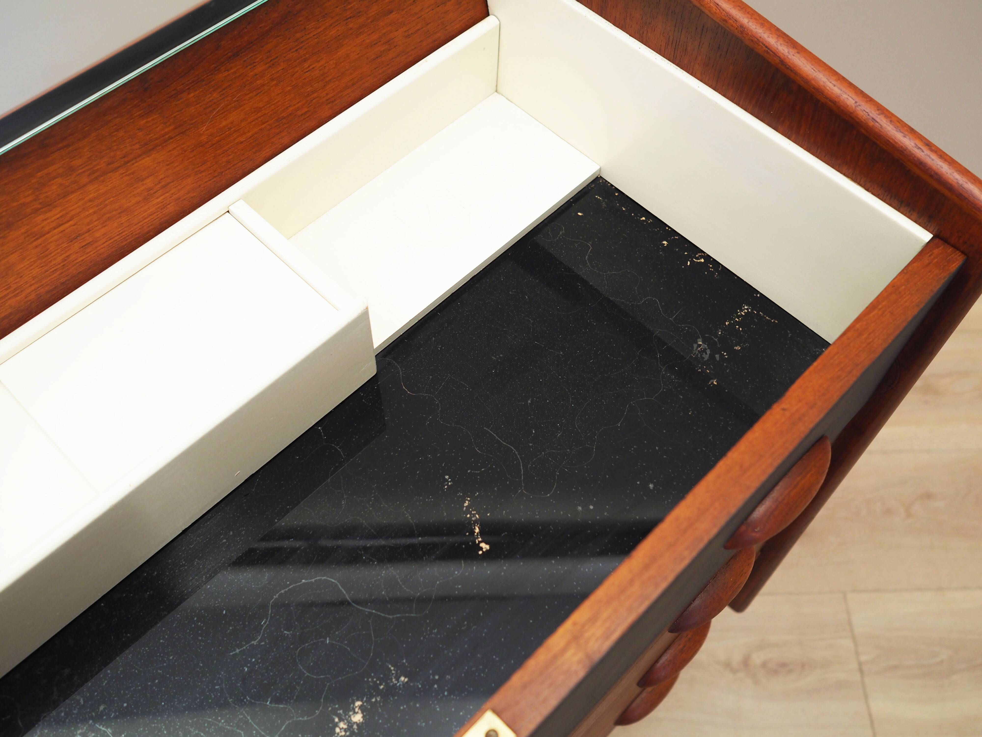 Teak dressing table, Danish design, 1970s, production: Denmark