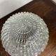 Globe en verre à décors géométriques